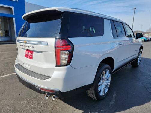 2023 Chevrolet Suburban 4WD High Country