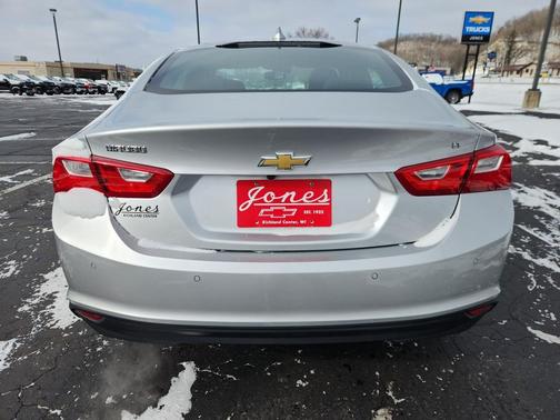 2016 Chevrolet Malibu 1LT