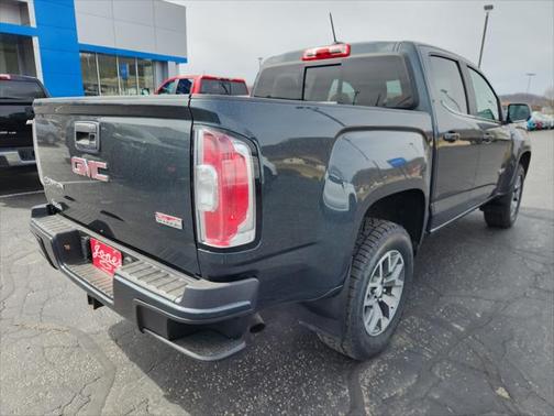 2017 GMC Canyon SLE