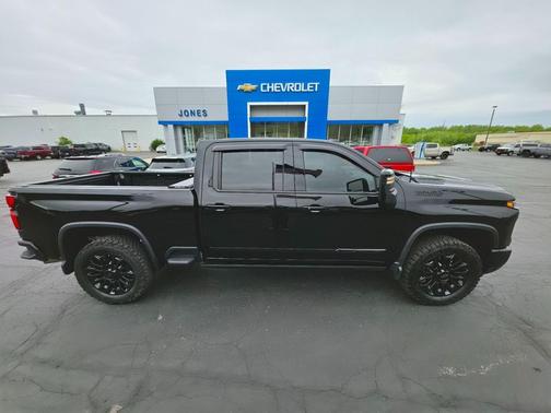 2025 Chevrolet Silverado 2500 High Country