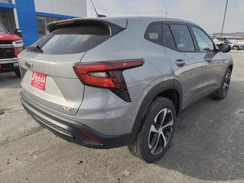 2024 Chevrolet Trax FWD 1RS