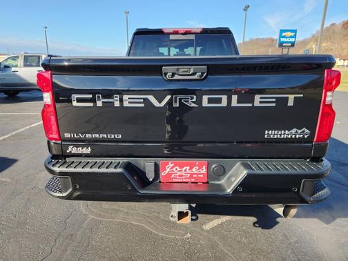 2020 Chevrolet Silverado 2500 High Country