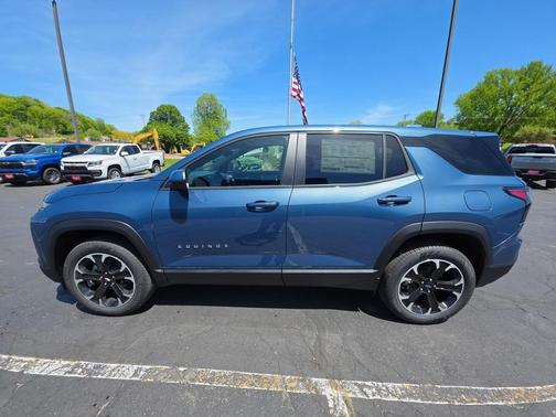 Lakeshore Blue Metallic 2026 Chevrolet Equinox 1LT