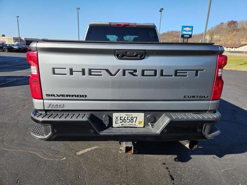 2024 Chevrolet Silverado 2500 Custom