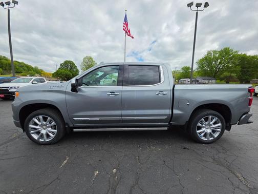 Sterling Gray Metallic 2026 Chevrolet Silverado 1500 High Country