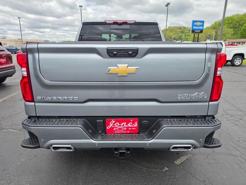 Sterling Gray Metallic 2026 Chevrolet Silverado 1500 High Country