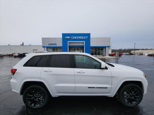 2021 Jeep Grand Cherokee Laredo