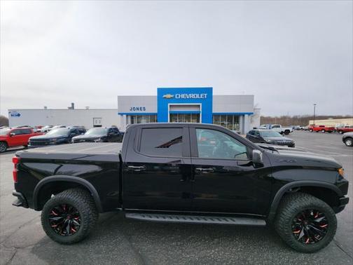 2024 Chevrolet Silverado 1500 ZR2