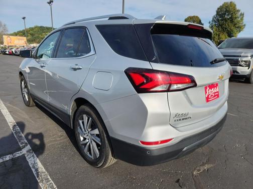 2022 Chevrolet Equinox Premier w/1LZ