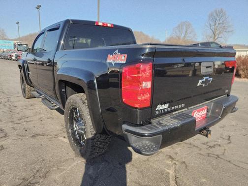 2017 Chevrolet Silverado 1500 2LT