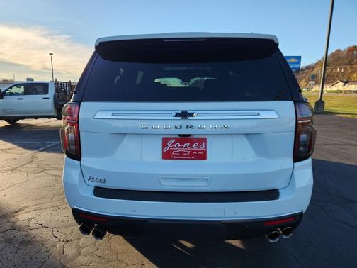 2024 Chevrolet Suburban 4WD High Country