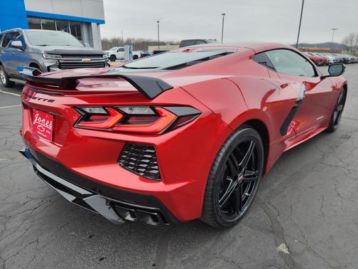 2023 Chevrolet Corvette Stingray w/2LT