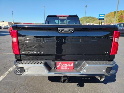 2026 Chevrolet Silverado 3500 LT