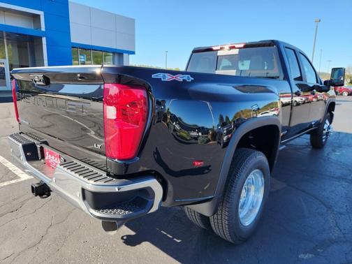 2026 Chevrolet Silverado 3500 LT
