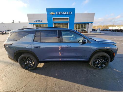 2025 Chevrolet Traverse RS