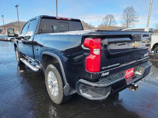 2022 Chevrolet Silverado 2500 High Country