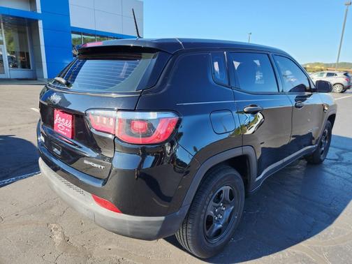 2018 Jeep Compass Sport