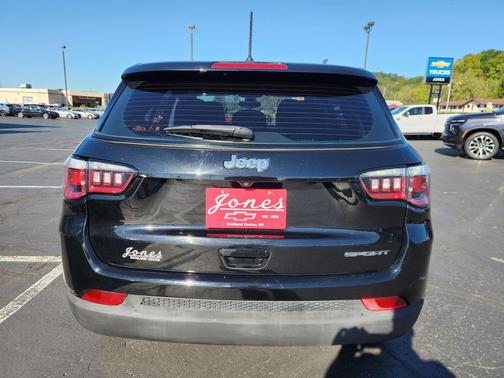 2018 Jeep Compass Sport