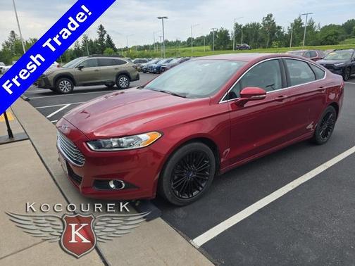 2016 Ford Fusion SE