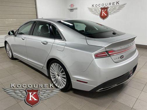 Ingot Silver Metallic 2017 Lincoln MKZ Hybrid Reserve