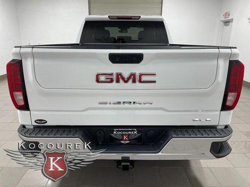2022 GMC Sierra 1500 SLE