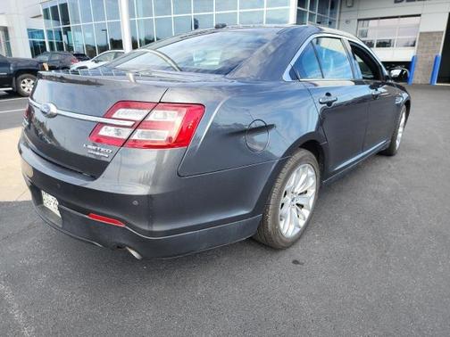 2018 Ford Taurus Limited
