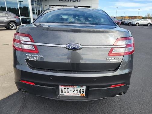 2018 Ford Taurus Limited