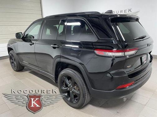 2023 Jeep Grand Cherokee Altitude