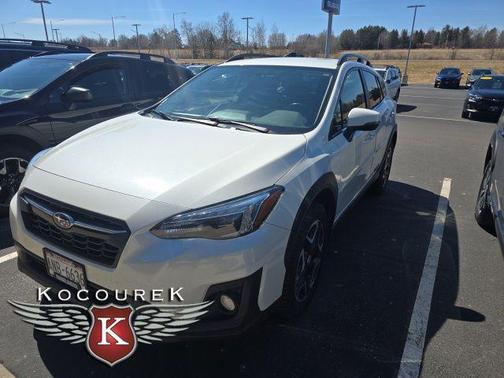 Crystal White Pearl 2018 Subaru Crosstrek 2.0i Limited