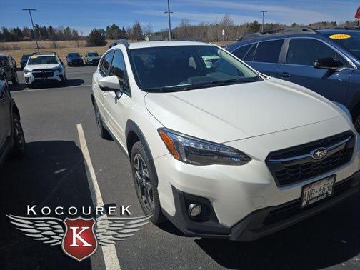 Crystal White Pearl 2018 Subaru Crosstrek 2.0i Limited