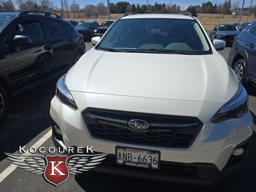 Crystal White Pearl 2018 Subaru Crosstrek 2.0i Limited