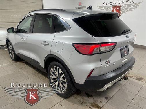 2020 Ford Escape Titanium