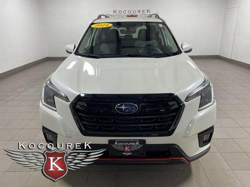 Crystal White Pearl 2024 Subaru Forester Sport