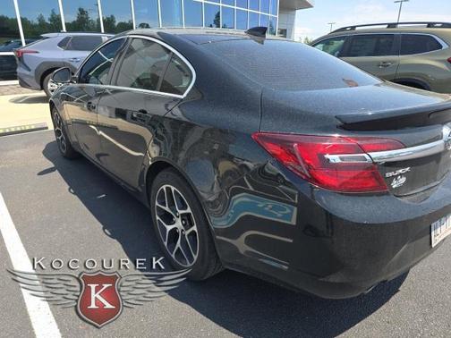 2017 Buick Regal Turbo Sport Touring