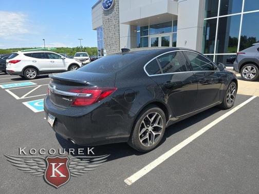 2017 Buick Regal Turbo Sport Touring