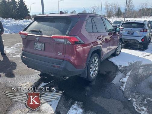 2021 Toyota RAV4 XLE Premium