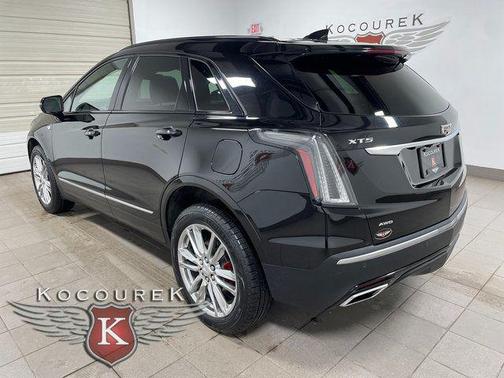 2022 Cadillac XT5 Sport