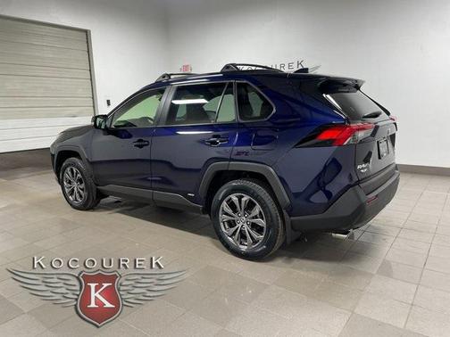 2023 Toyota RAV4 Hybrid XLE Premium