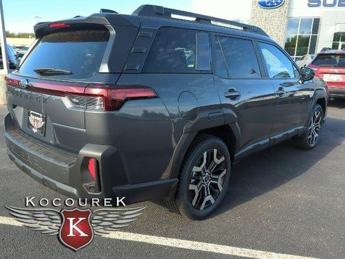 Magnetite Gray Metallic 2026 Subaru Outback Touring XT