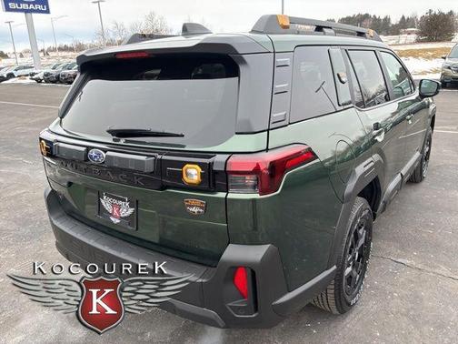 Deep Emerald Green Pearl 2026 Subaru Outback Wilderness