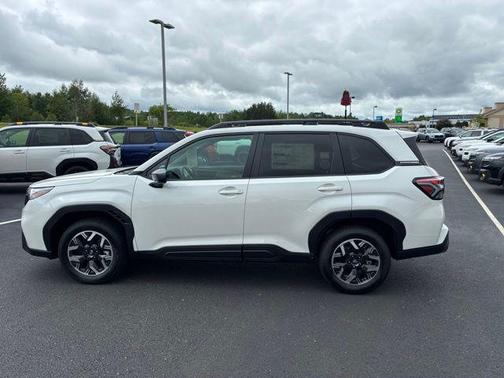 Crystal White Pearl 2026 Subaru Forester Premium