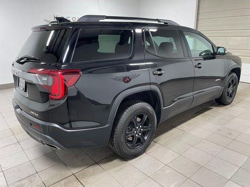 Ebony Twilight Metallic 2023 GMC Acadia AT4