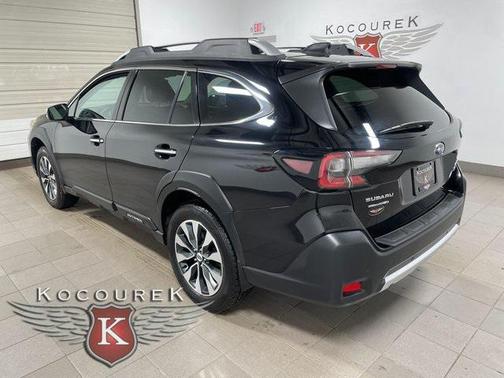 2023 Subaru Outback Touring