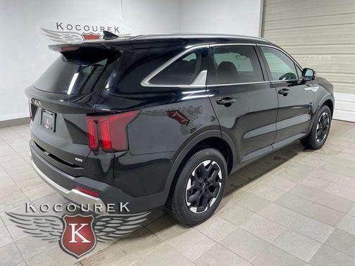 2024 Kia Sorento S