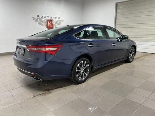 2016 Toyota Avalon Limited