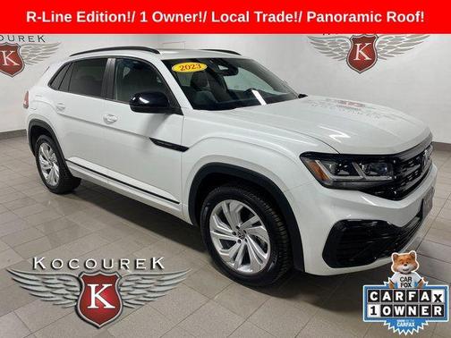Pure White 2023 Volkswagen Atlas Cross Sport 2.0T SEL