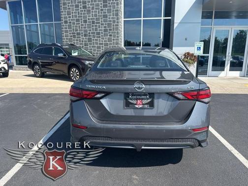 2022 Nissan Sentra SR