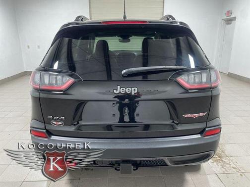 2022 Jeep Cherokee Trailhawk