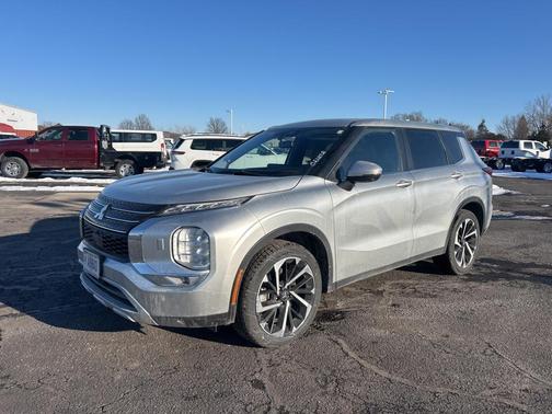 2024 Mitsubishi Outlander SE 2.5 S-AWC