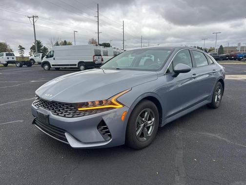 2022 Kia K5 LXS